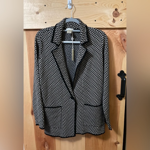 Max Studio Sweaters - NWT MAX STUDIO One Button Cardigan Sweater, Size: Medium